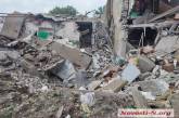 Обстріл Миколаєва: поранено 3 особи, зруйновано будинки, склад, пошкоджено медустанови