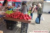 Цены военного августа в Николаеве: овощи дороже, чем в феврале, и дефицит арбузов. Репортаж с рынка