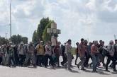 Попри заборону 5 тисяч віруючих УПЦ МП йдуть через Тернопільську область (відео)