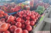 Осінній ринок у прифронтовому Миколаєві: скільки коштують овочі та фрукти (фоторепортаж)