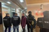 Депутат организовал два мошеннических колл-центра, - МВД