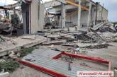 Обстрел Николаевской области: разрушены склад, дома, магазины и предприятие