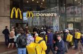 McDonalds відкрив зали для відвідувачів у 10 ресторанах Києва: ціни «кусаються»