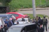 У Чернівцях біля школи сталася стрілянина: загинула поліцейська, є поранений (відео)