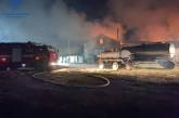На Миколаївщині через обстріл згоріли 5 тонн кормів