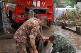 Николаевские МЧСники откачали 35 тысяч кубометров загрязненной воды в Черновицкой области