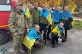 Опубліковано ексклюзивні кадри зустрічі звільнених українських полонених