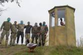 Незаконная николаевская «позвонишка» теперь служит бойцам на блокпосту (фото)