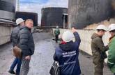 Россияне обстреляли предприятие в Николаеве, где загорелось масло – начато расследование возникшей экокатастрофы