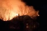 Под Мелитополем сожгли дом культуры с российским флагом (видео)