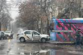 В Николаеве авто полиции въехало в троллейбус