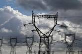 Зарядить телефоны и запастись водой: завтра возможен значительный дефицит электроэнергии — Укрэнерго