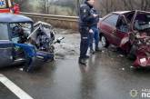 Под Николаевом полицейский на ЗАЗ столкнулся с ВАЗом: один человек погиб, еще один пострадал