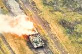Миколаївські десантники показали знищення ворожого танка високоточною зброєю (відео)