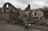 Росіяни вранці вдарили по Херсону: снаряди влучили по будинку та дитсадку