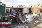 В уничтоженное оккупантами село на Николаевщине все же возвращаются жители и живут в сараях (видео)