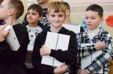 В Николаевской области две школы получили 630 Apple iPad