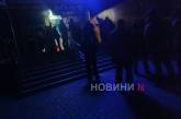Поліція з військовими блокували нічний клуб у Миколаєві – у всіх перевіряють документи