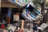 Землетрус в Еквадорі 6,8 балів: є жертви, будинки падають у воду (відео)