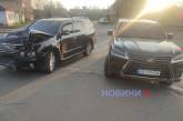Авария на миллион: на перекрестке в Николаеве столкнулись два «Лексуса»