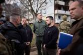 Зеленський оглянув пошкоджені будинки у Запоріжжі (відео)