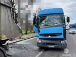 Во вторник, 4 апреля, на проспекте Героев Украины в Николаеве столкнулись два грузовика