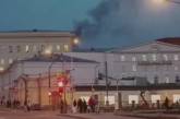 У будівлі Міністерства оборони РФ спалахнула пожежа (відео)