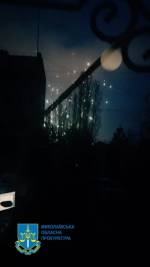 7 апреля 2023 года в 04.54 и 05.00. враг обстрелял город Очаков кассетными и зажигательными боеприпасами - снаряды попали в жилые дома, магазины, гражданскую инфраструктуру города