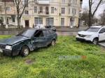 Днем во вторник, 11 апреля, на проспекте Центральном в Николаеве столкнулись Рено дастер и ВАЗ-2109. &nbsp;