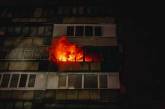 В Николаеве горела многоэтажка: пострадавшего забрала скорая