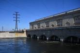Из-за подрыва Каховской ГЭС в Днепр попало 150 тонн масла