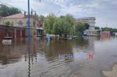 Миколаївський яхт-клуб затопило майже повністю: фото, відео
