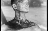 Миколаївський фотограф перетворює військові злочини росіян на «татуювання війни» (фото)