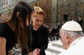 Тіна Кароль особисто зустрілася з Папою Римським у Ватикані (фото, відео)
