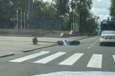 В центре Николаева упал светофор