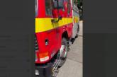 У Миколаїв привезли першу пожежну машину, яка працюватиме на Кінбурнській косі