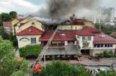 В Трускавце горел отель: тушили 17 единиц спецтехники (фото)