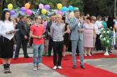 Артем Ильюк вместе с братьями Борисенко поздравил николаевских школьников с Днем знаний