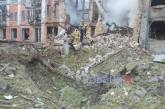 Сенкевич показав, як у Миколаєві демонтували зруйнований окупантами житловий будинок (відео)