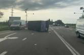 Под Киевом Daewoo перевернул автобус: девять пострадавших, женщина потеряла ногу