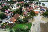Армия спасает людей: в Словении наводнения и оползни отрезают от мира поселки (фото, видео)