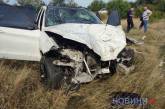 Під Миколаєвом перекинувся BMW X5: троє постраждалих