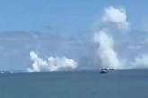 На Кримському мосту вдруге за день пролунали вибухи (відео)