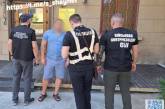 В Николаеве поймали посредника, требовавшего 8,5 тысяч долларов за снятие с воинского учета