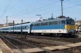 Венгрия снова временно отменила поезда в Украину