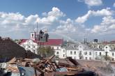 Спасательная операция в Чернигове: 7 погибших, 129 раненных, среди них 15 детей (видео)