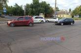 У центрі Миколаєва зіткнулися «Міцубісі» та «Форд»