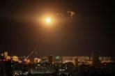 Reuters опублікувало фото нічної атаки дронів на Київ