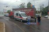 У центрі Миколаєва зіткнулися вантажівка та швидка допомога – на проспекті величезний затор