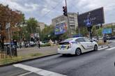 У Миколаєві патрульні «попалися» на фото в момент порушення правил дорожнього руху